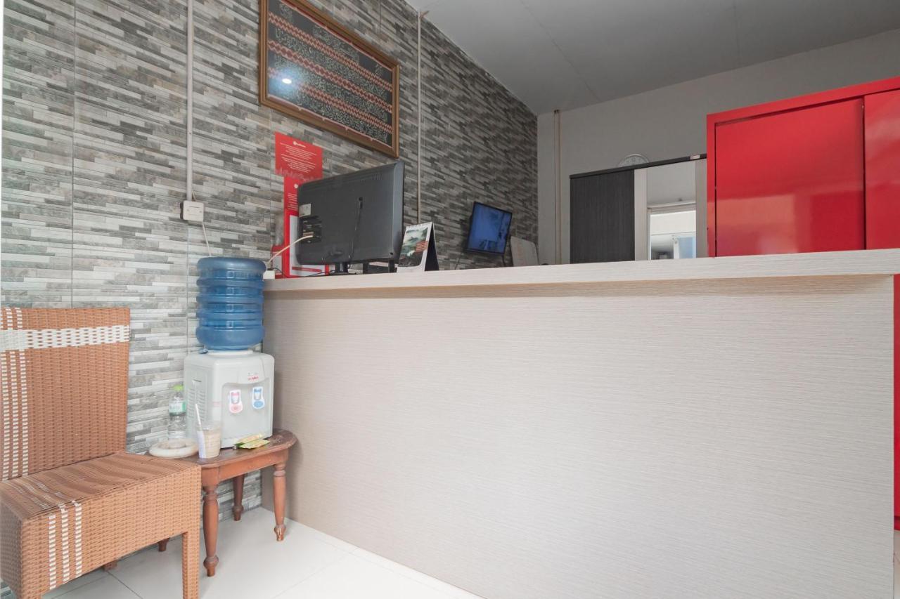 Reddoorz Plus Syariah @ Tuparev Cirebon 3 Εξωτερικό φωτογραφία